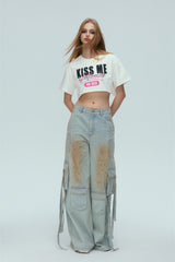 White 'KISS ME' Logo Print Crop Tee