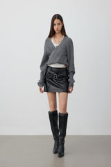 Off-shoulder color-block twisted two-tone knit top