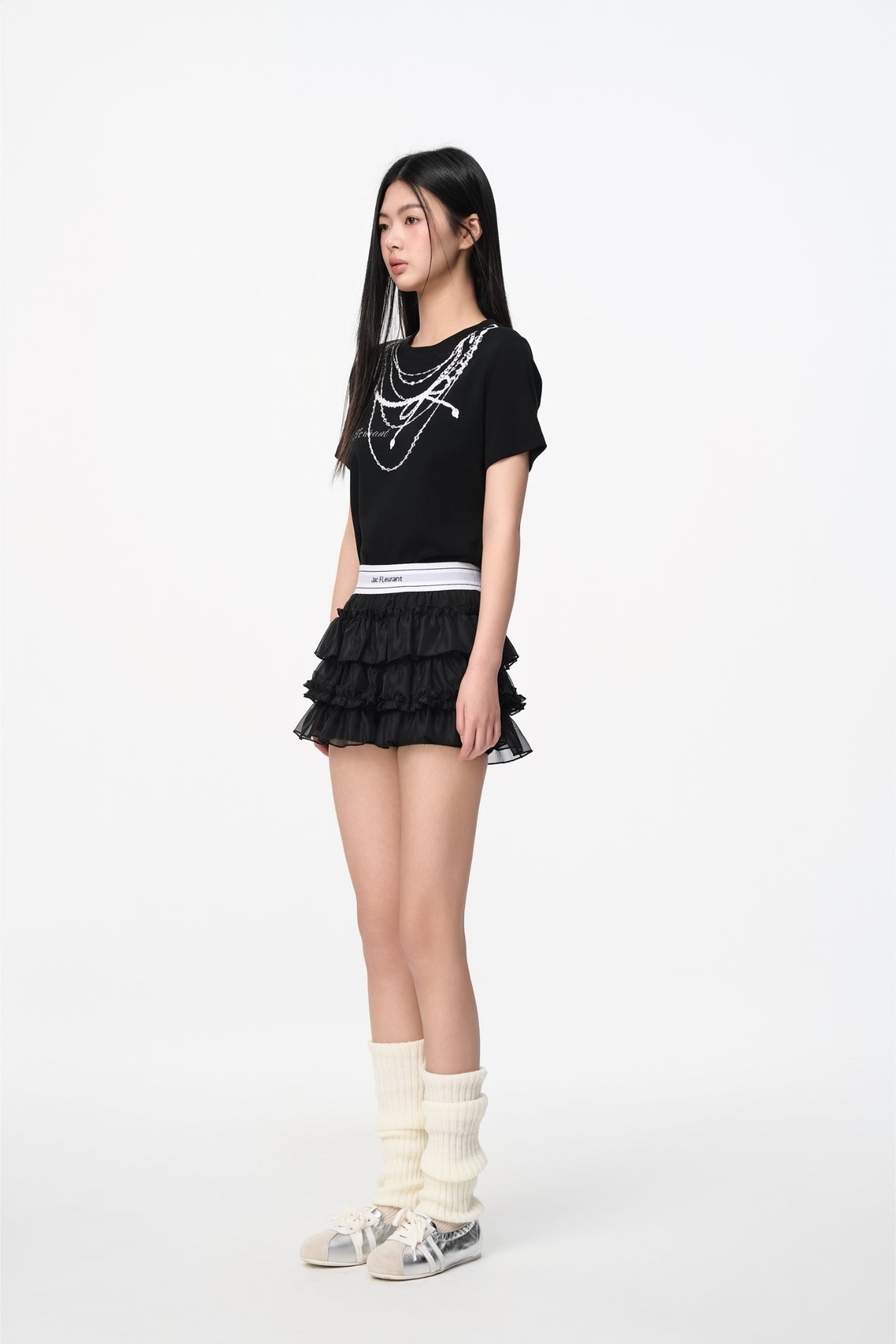 Black Pearl Necklace Print Tee